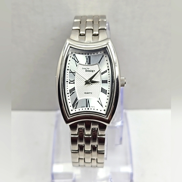 Womens Steel By Design QVC Swiss Watch Silver Tone Classic Bracelet New Battery - Picture 1 of 9